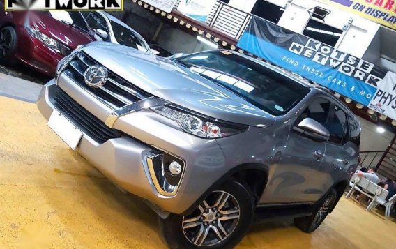 Silver Toyota Fortuner 2019 for sale in Manual-8