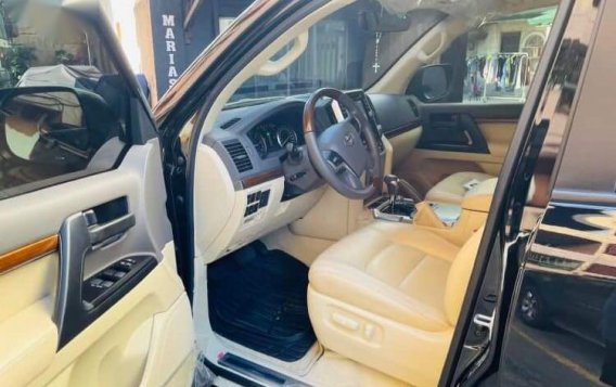 Black Toyota Land Cruiser 2016 for sale in Automatic-0