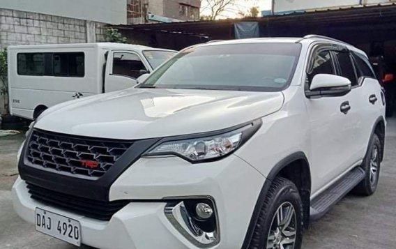 Pearl White Toyota Fortuner 2019 for sale in Automatic-1