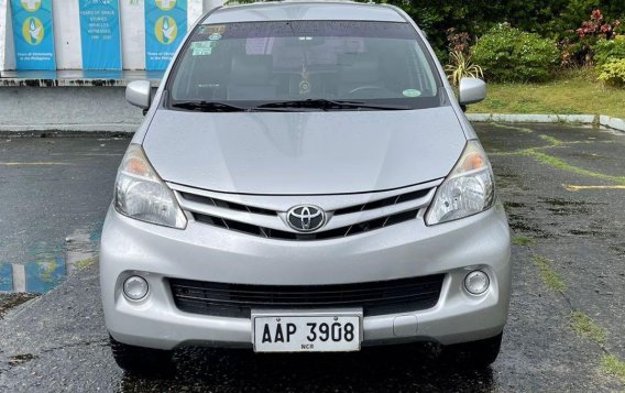 Silver Toyota Avanza 2014 for sale in Manila-1