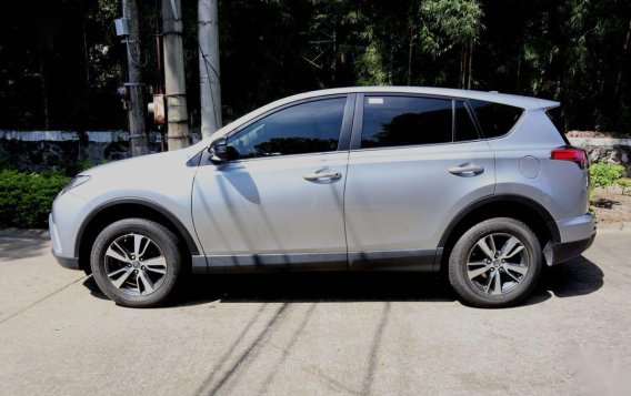 Silver Toyota Rav4 2017 for sale in Muntinlupa-5