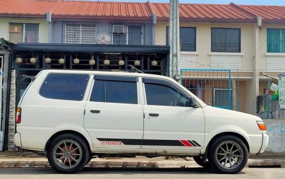 White Toyota Revo 1999 for sale in Caloocan