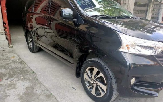 Sell Black 2017 Toyota Avanza in Taguig-1