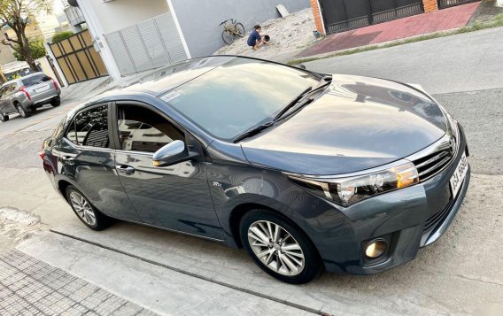 Selling Blue Toyota Corolla Altis 2015 in Cainta-2