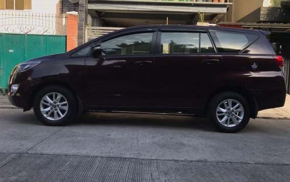 Selling Red Toyota Innova 2016 in Quezon-3