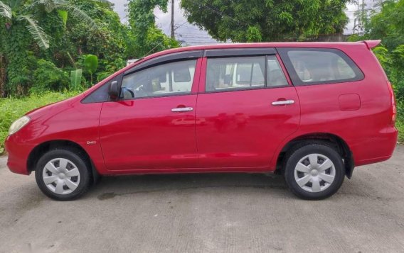 Selling Red Toyota Innova 2007 in Angono-5