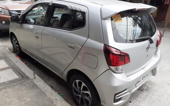Selling Silver Toyota Wigo 2018 in Quezon-7