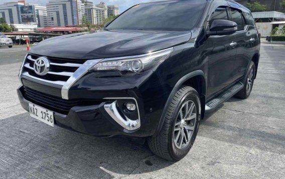 Black Toyota Fortuner 2018 for sale in Pasig-5