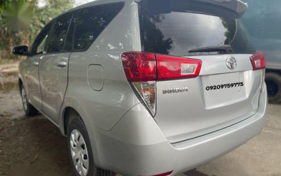 Sell Silver 2020 Toyota Innova in Quezon City-4