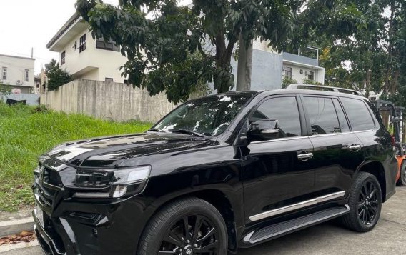 Selling Black Toyota Land Cruiser 2018 in Quezon-6