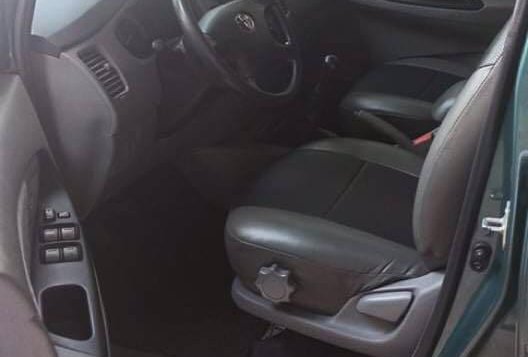 Grey Toyota Innova 2011 for sale-1