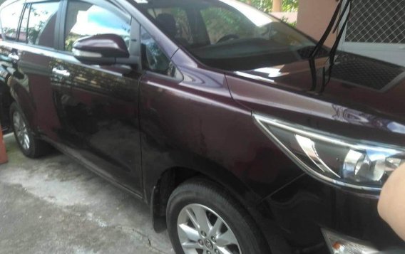 Selling Red Toyota Innova 2017 in Pasay