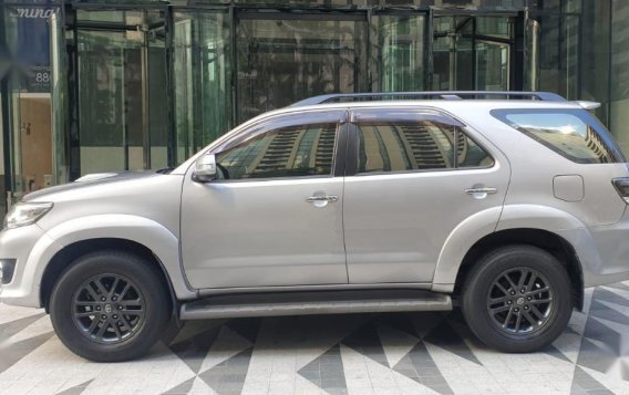 Brightsilver Toyota Fortuner 2015 for sale in Pasig -1