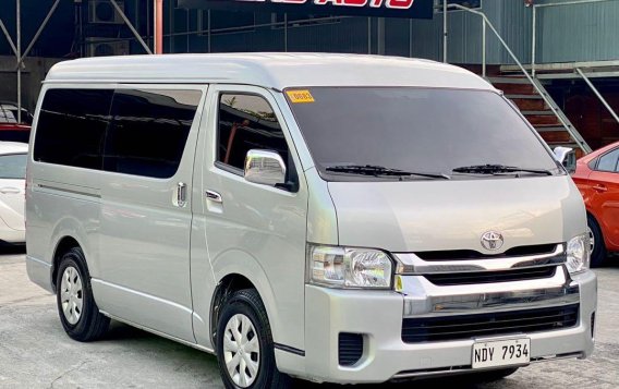 Silver Toyota Hiace 2016 for sale-5