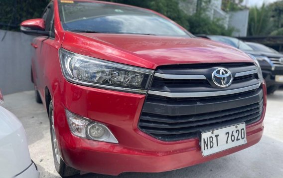 Selling Red Toyota Innova 2019 in Quezon City-1