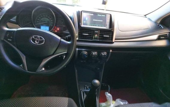 Orange Toyota Vios 2018 for sale -2