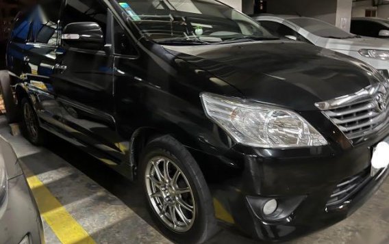 Selling Black Toyota Innova 2014 in Imus-1