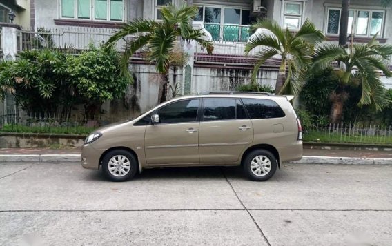 Sell Grey 2011 Toyota Innova in Bayombong