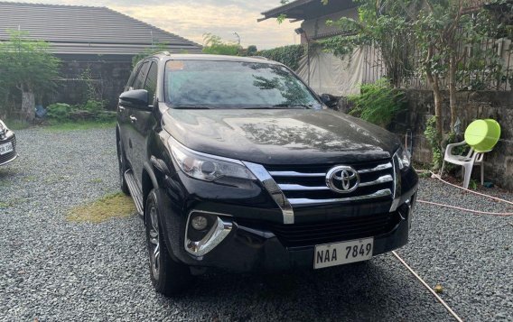 Black Toyota Fortuner 2018 for sale in Quezon City-1