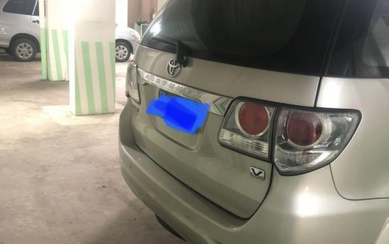 Silver Toyota Fortuner 2012 for sale in Pasig -5