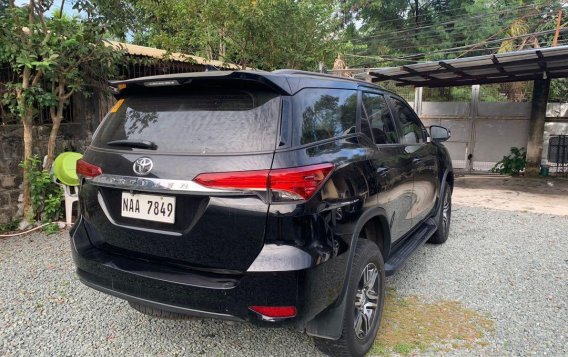 Black Toyota Fortuner 2018 for sale in Quezon City