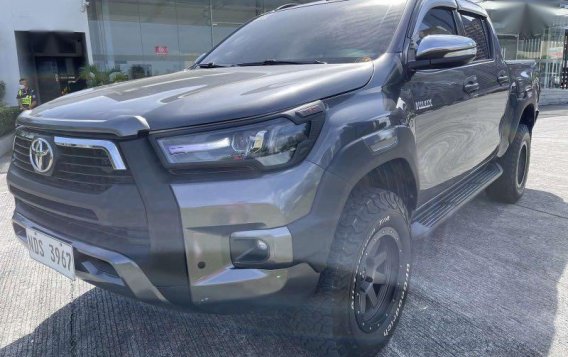 Selling Grey Toyota Hilux 2016 in Pasig-5