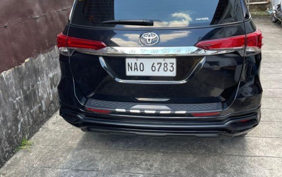 Black Toyota Fortuner 2018 for sale in Quezon-4