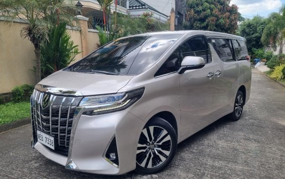 Sell Silver 2021 Toyota Alphard in Malabon-1