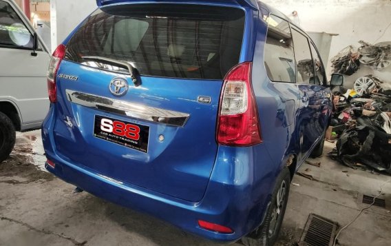 Blue Toyota Avanza 2017 for sale in Quezon City-2