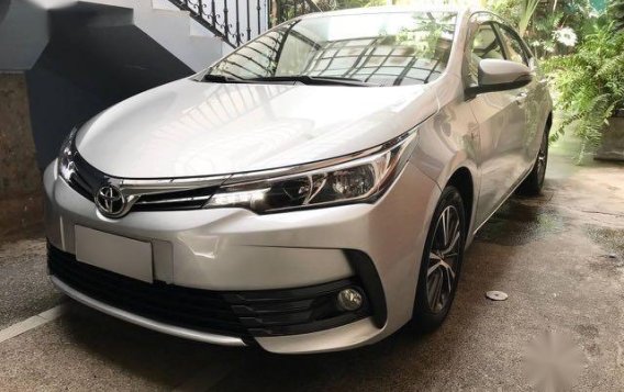 Selling Silver Toyota Corolla Altis 2017 in San Juan-1