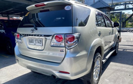 Sell Silver 2014 Toyota Fortuner in Las Piñas-3