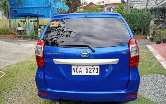Selling Blue Toyota Avanza 2018 in Quezon-4