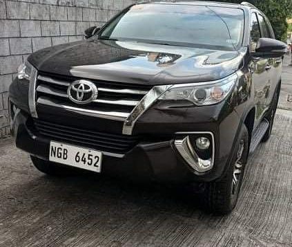 Selling Brown Toyota Fortuner 2020 in Quezon-3