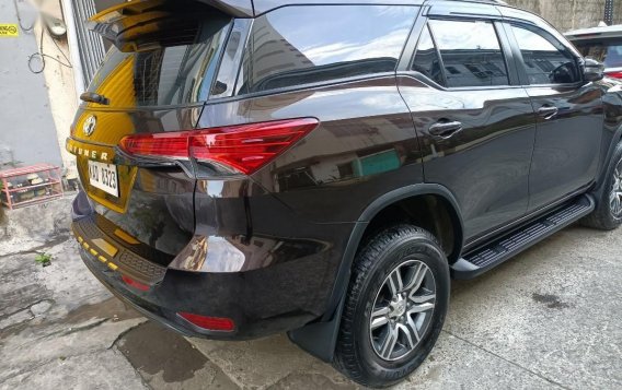 Selling Red Toyota Fortuner 2020 in Manila-2