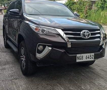 Selling Brown Toyota Fortuner 2020 in Quezon-1