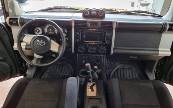 Black Toyota Fj Cruiser 2016 for sale in Automatic-7