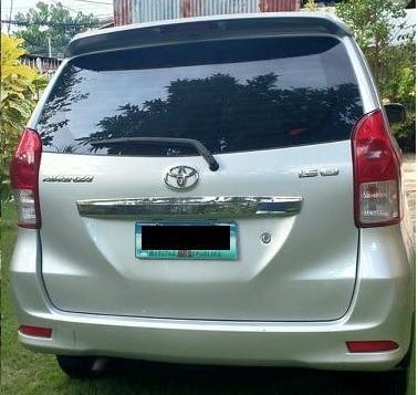 Silver Toyota Avanza 2012 for sale in Cebu City-5