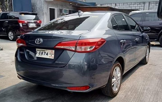 Selling Grey Toyota Vios 2021 in Quezon City-2