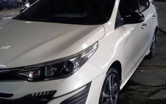 Selling White Toyota Vios 2018 in Manila-3