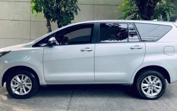 Silver Toyota Innova 2018 for sale in Manila-1