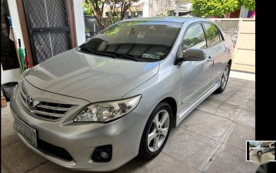 Silver Toyota Corolla Altis 2011 for sale in Muntinlupa 