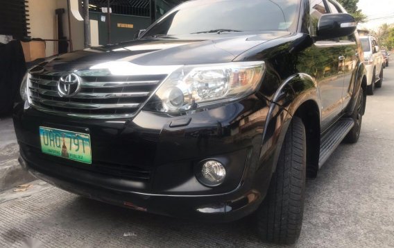 Black Toyota Fortuner 2013 for sale in Quezon-1
