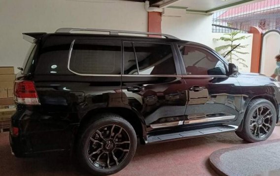Black Toyota Land Cruiser 2017 for sale in San Fernando-7