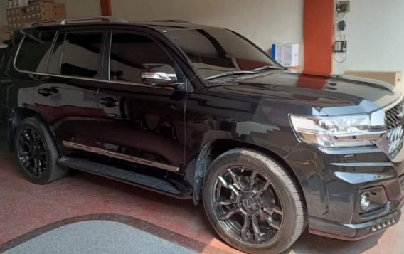 Black Toyota Land Cruiser 2017 for sale in San Fernando-3