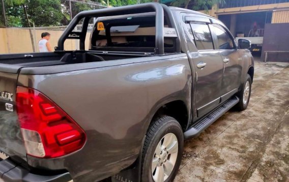 Selling Silver Toyota Hilux 2017 in San Juan-2