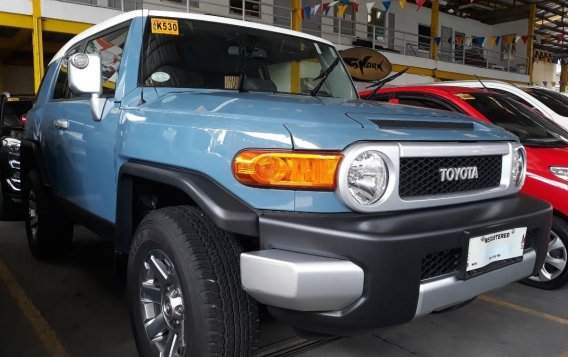 Sell Blue 2015 Toyota Fj Cruiser in San Mateo-2