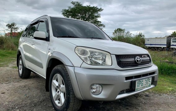 Pearl White Toyota Rav4 2004 for sale in Parañaque-2