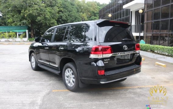 Selling Black Toyota Land Cruiser 2021 in Quezon-3