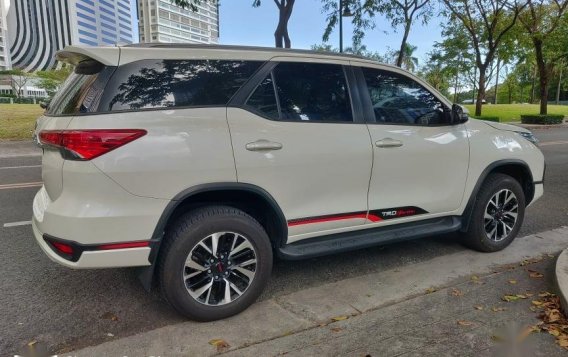 Pearl White Toyota Fortuner 2018 for sale in Automatic