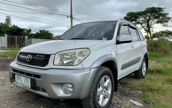 Pearl White Toyota Rav4 2004 for sale in Parañaque-1